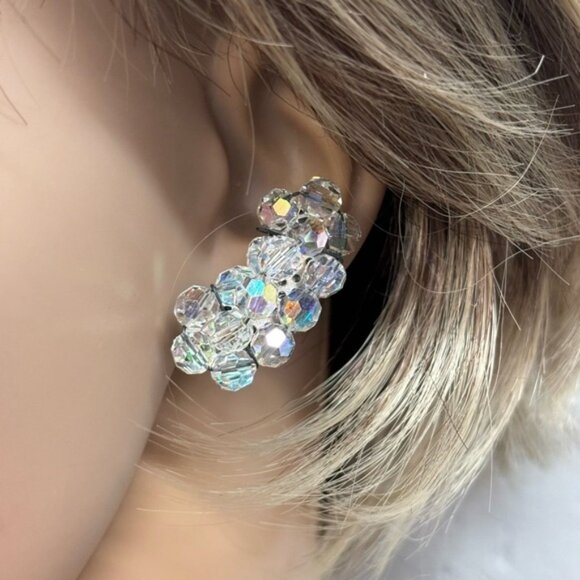 Lot of vintage sparkling statement clip on earrings - Picture 6 of 16